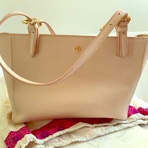 Tory Burch York' Saffiano Leather Buckle Tote.